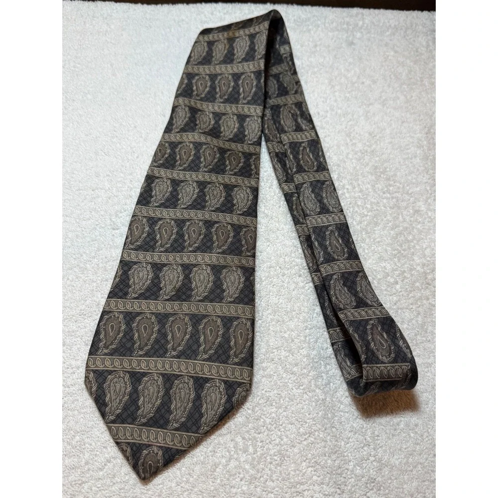 Henry Grethel Mens Silk Tie Brown Grey Paisley Italian Silk Made in USA 3.75